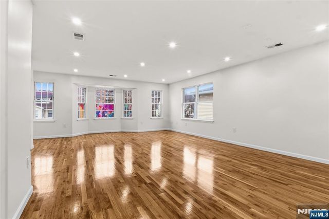148 Munn Avenue, East Orange, NJ 07017