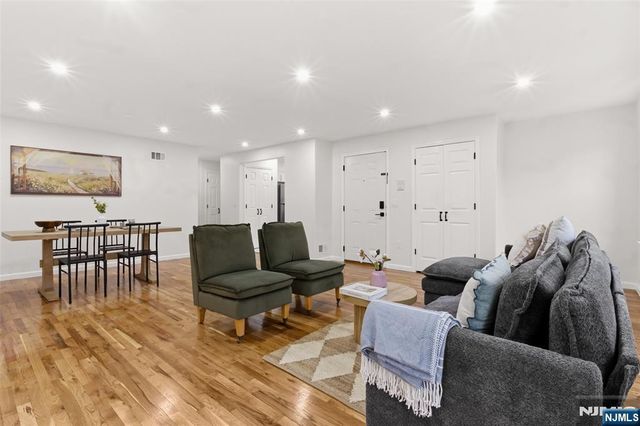 148 Munn Avenue, East Orange, NJ 07017