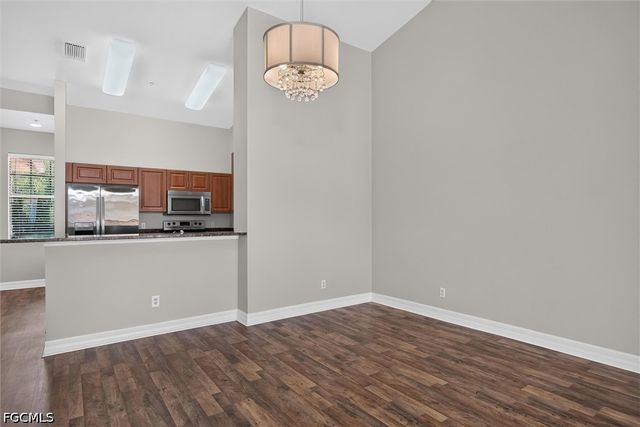 8521 Oakshade CIR 422, Fort Myers, FL 33919
