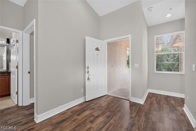 8521 Oakshade CIR 422, Fort Myers, FL 33919