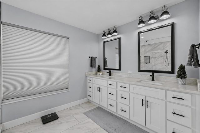 16135 LYTHAM DRIVE, Odessa, FL 33556