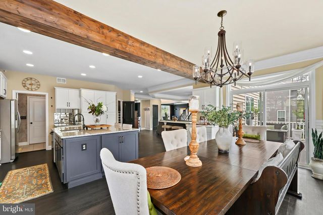 5 HOLLYCREST PL, Stafford, VA 22554