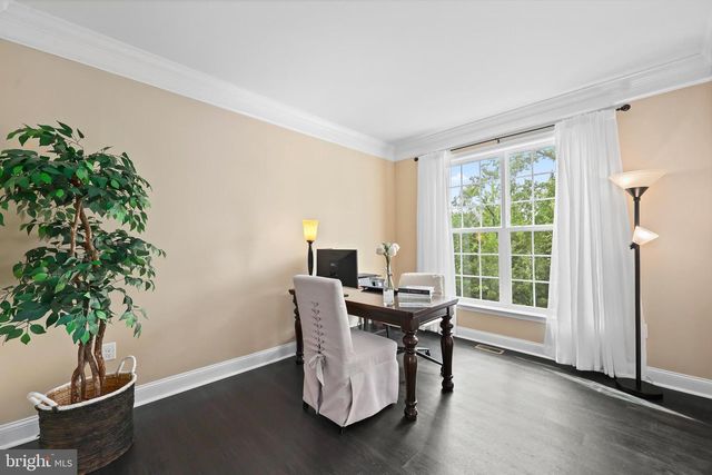 5 HOLLYCREST PL, Stafford, VA 22554