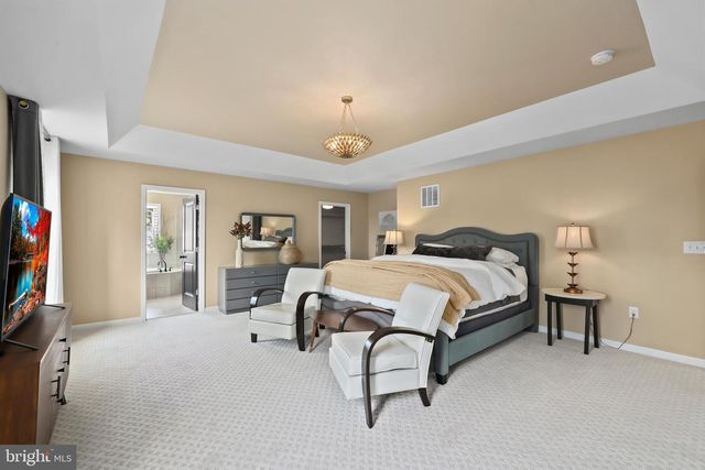 5 HOLLYCREST PL, Stafford, VA 22554