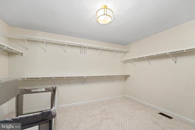 5 HOLLYCREST PL, Stafford, VA 22554