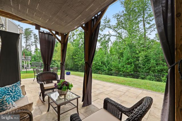 5 HOLLYCREST PL, Stafford, VA 22554