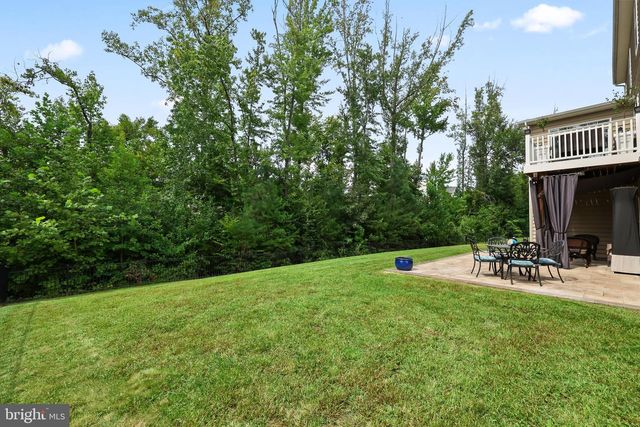 5 HOLLYCREST PL, Stafford, VA 22554