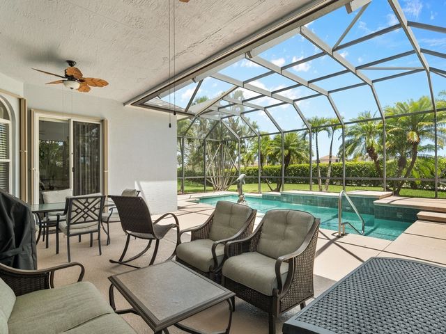 605 Tangelo Circle SW, Vero Beach, FL 32968