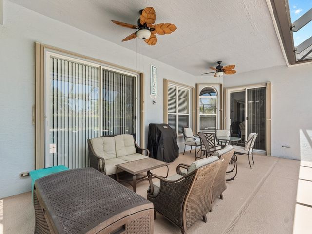 605 Tangelo Circle SW, Vero Beach, FL 32968