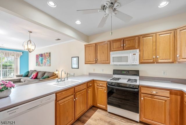 1129 Hamilton Dr 1129, Rockaway Twp., NJ 07866