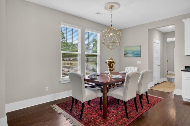 203 Gnarly Oak Lane, Summerville, SC 29485