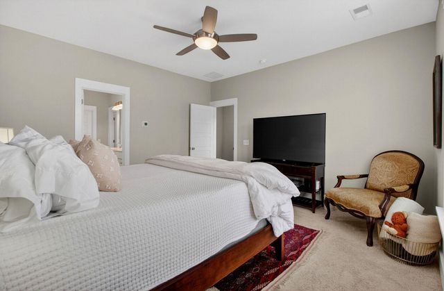 203 Gnarly Oak Lane, Summerville, SC 29485