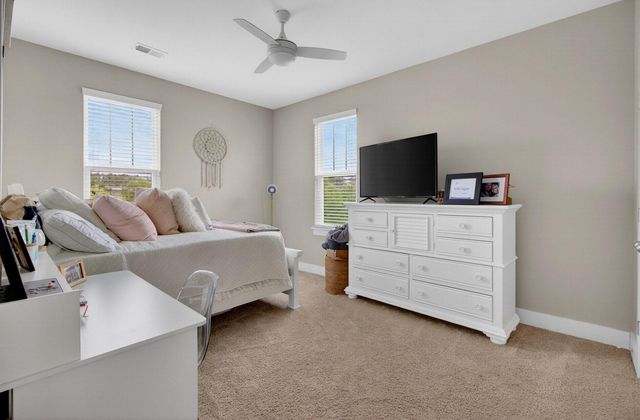 203 Gnarly Oak Lane, Summerville, SC 29485