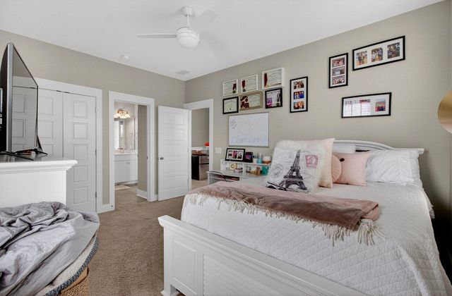203 Gnarly Oak Lane, Summerville, SC 29485