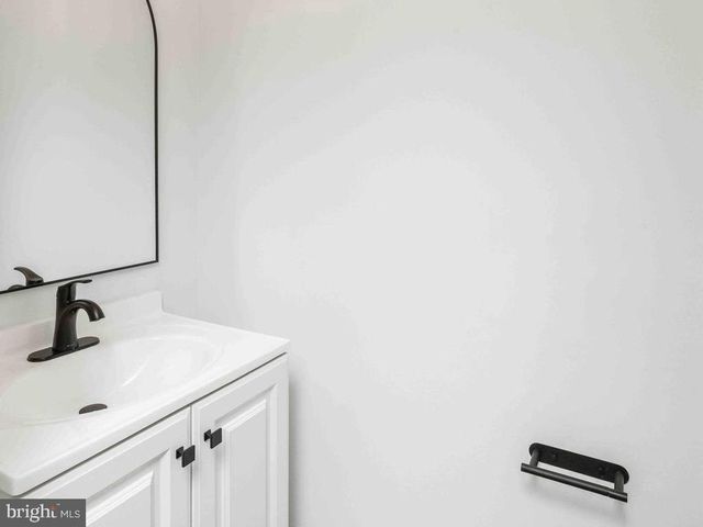 19 JACK LADDER CIR, Horsham, PA 19044