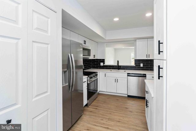 19 JACK LADDER CIR, Horsham, PA 19044