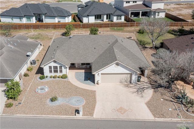 612 Lake View Drive, Mission, TX 78572