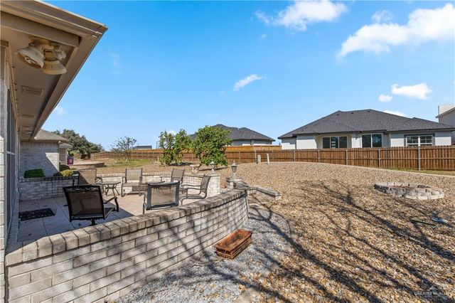 612 Lake View Drive, Mission, TX 78572