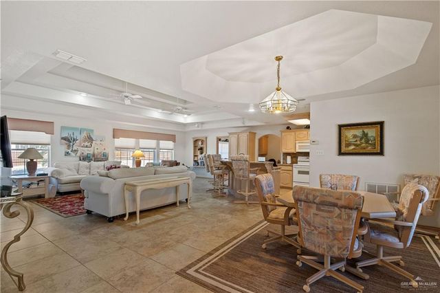 612 Lake View Drive, Mission, TX 78572