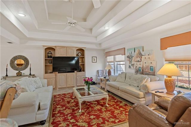 612 Lake View Drive, Mission, TX 78572