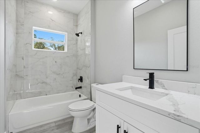 18292 TROON AVENUE, Port Charlotte, FL 33948