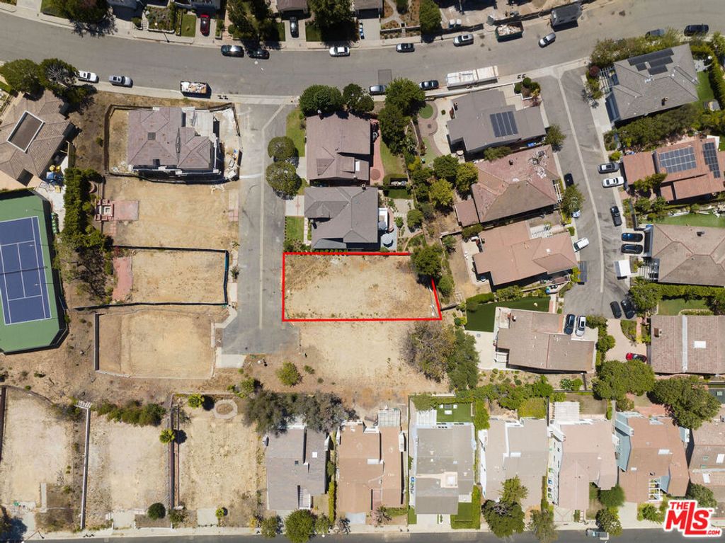 17249 Avenida De La Herradura, Los Angeles, CA 90272 — photo 2