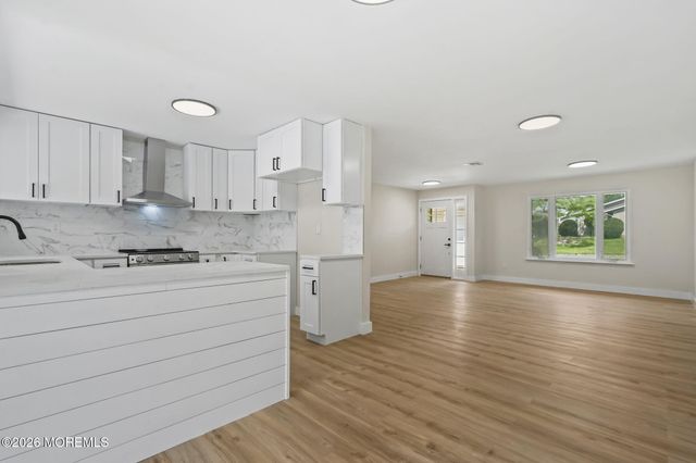 164A Kalmia Plaza, Monroe, NJ 08831