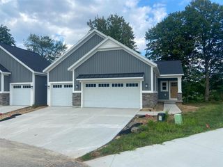2581 Ravines Trail Drive, Byron Center, MI 49315