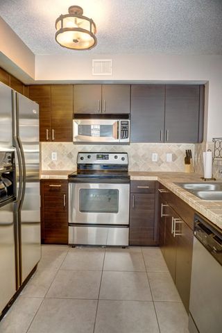 1721 Village Boulevard 103, West Palm Beach, FL 33409