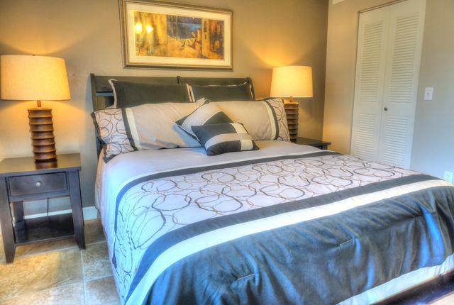 1721 Village Boulevard 103, West Palm Beach, FL 33409