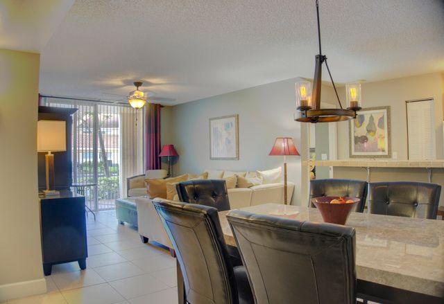1721 Village Boulevard 103, West Palm Beach, FL 33409