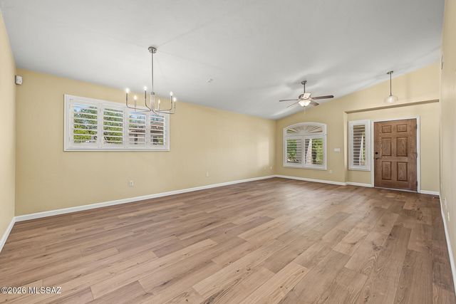 5375 W Eagle Claws Court, Marana, AZ 85658