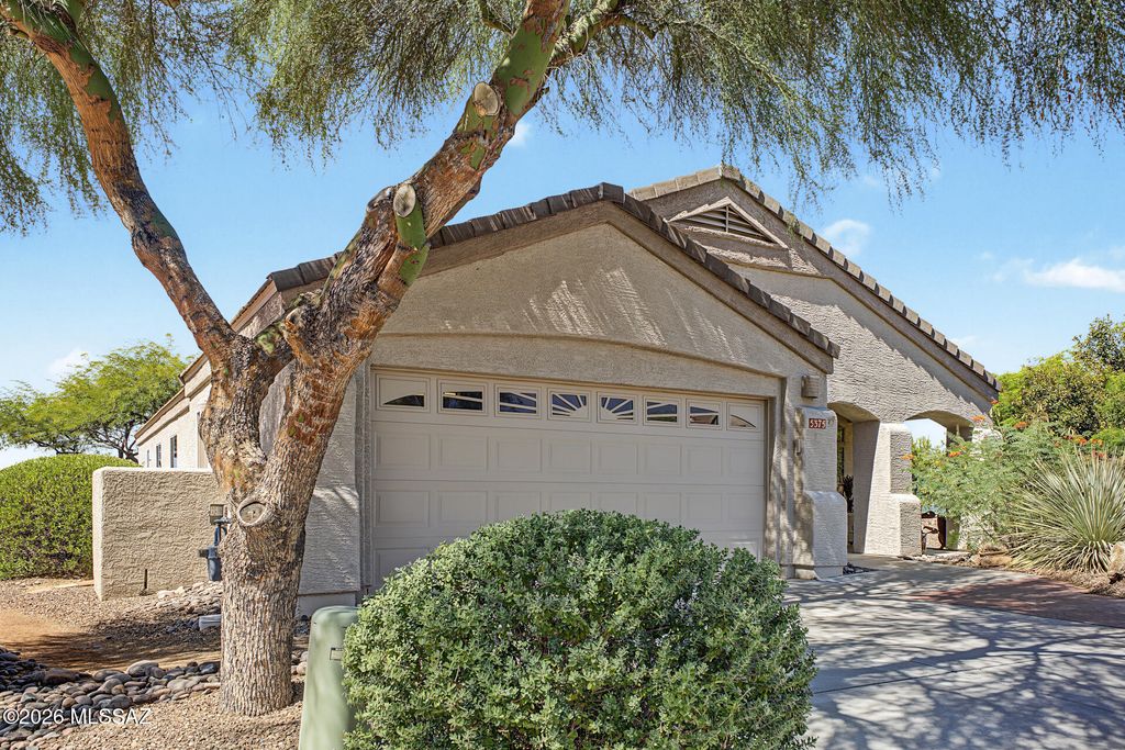 5375 W Eagle Claws Court, Marana, AZ 85658