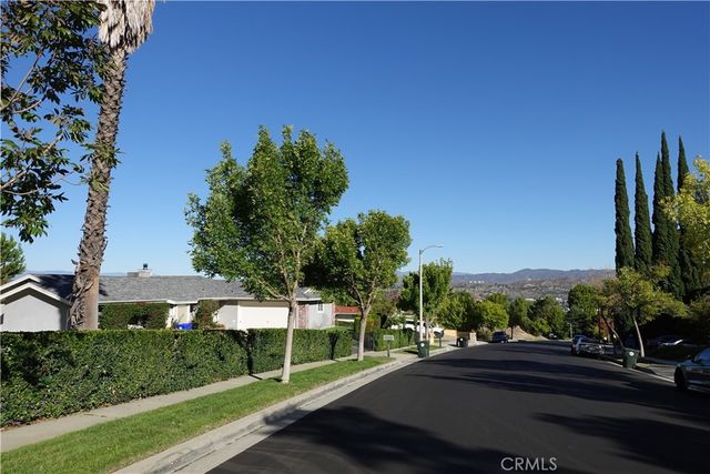 26116 Friendly Valley, Canyon Country, CA 91321