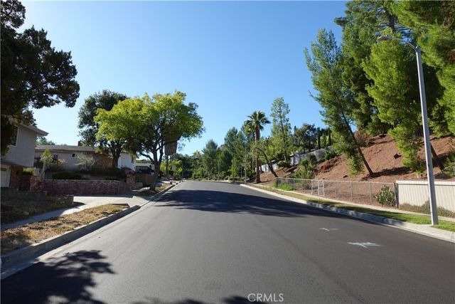 26116 Friendly Valley, Canyon Country, CA 91321