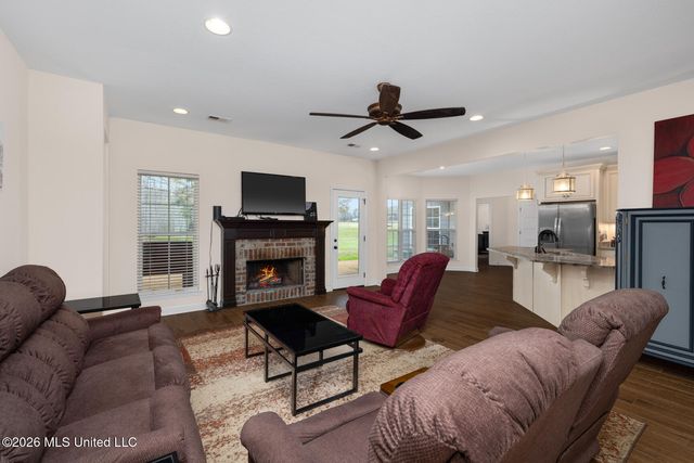 504 Bankston Road, Nesbit, MS 38651