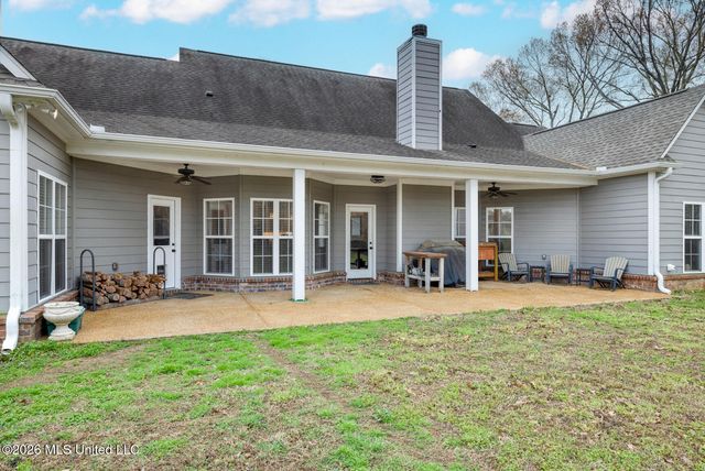 504 Bankston Road, Nesbit, MS 38651