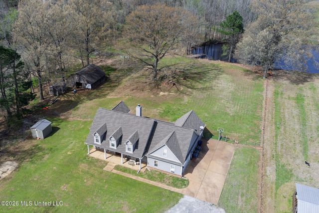 504 Bankston Road, Nesbit, MS 38651