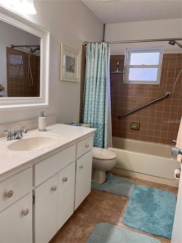 8757 SW 97TH LANE ROAD C, Ocala, FL 34481