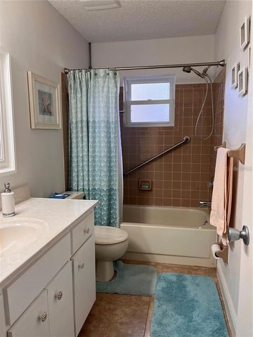 8757 SW 97TH LANE ROAD C, Ocala, FL 34481