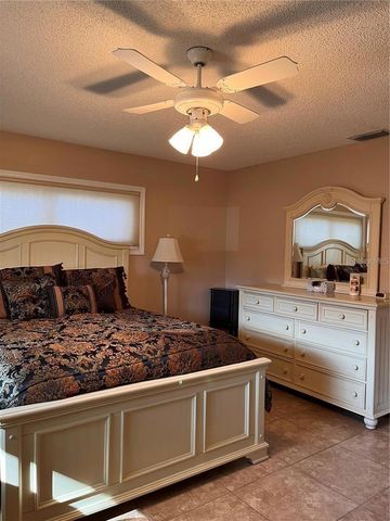 8757 SW 97TH LANE ROAD C, Ocala, FL 34481