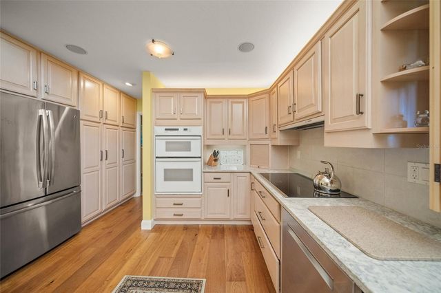 7616 COVE TERRACE, Sarasota, FL 34231