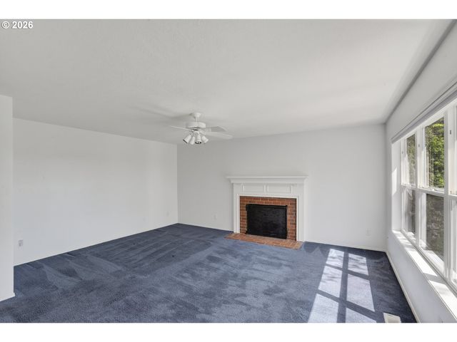 33498 SMITH Rd, St Helens, OR 97051