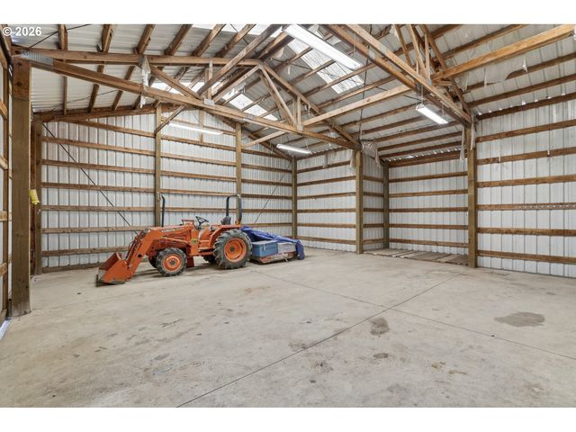 33498 SMITH Rd, St Helens, OR 97051