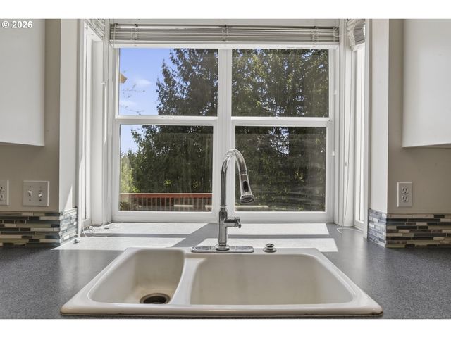 33498 SMITH Rd, St Helens, OR 97051