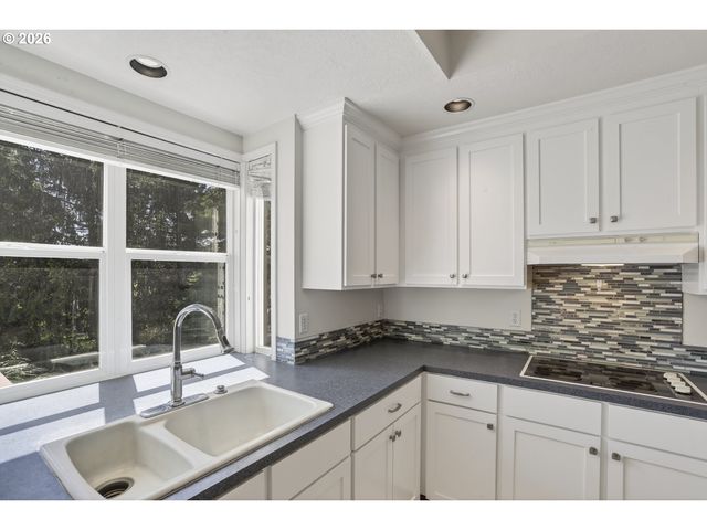 33498 SMITH Rd, St Helens, OR 97051