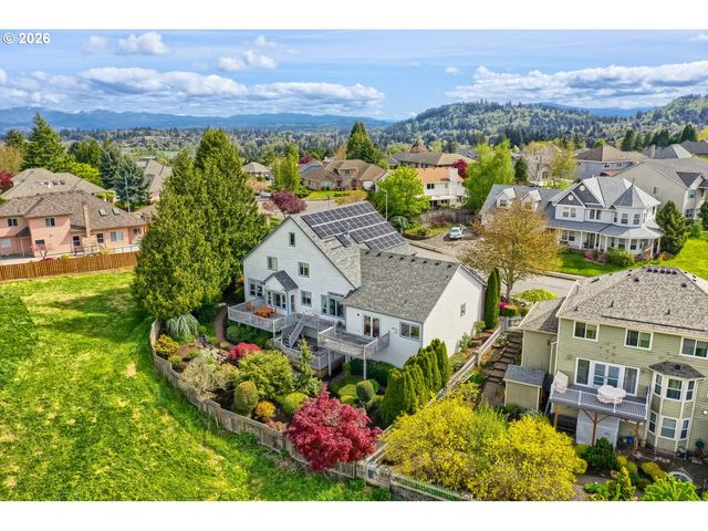 2357 Sw LINNEMAN Dr, Gresham, OR 97080