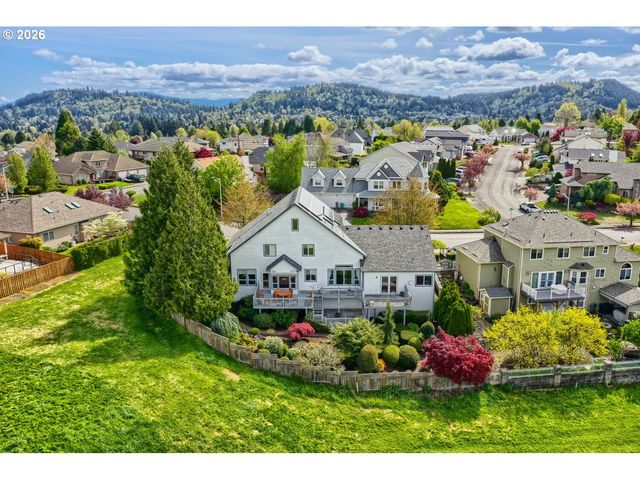 2357 Sw LINNEMAN Dr, Gresham, OR 97080