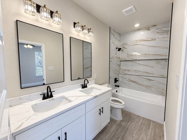 5907 Black Pine Circle, Granbury, TX 76048