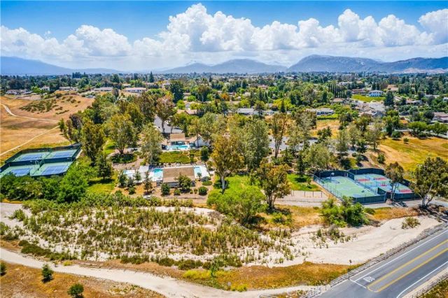 31265 Calle Felicidad, Temecula, CA 92591